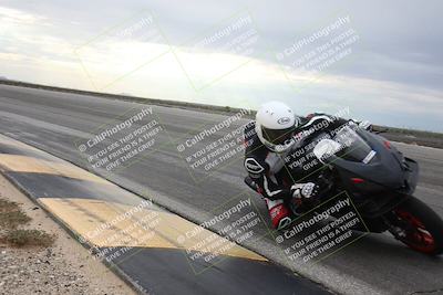media/Sep-21-2025-Race Pace (Sun) [[98bf33ef95]]/Verified/3-Turn 11 Inside (850am)/